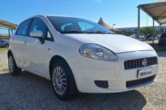 g.punto-dt-09-mirella-auto-5